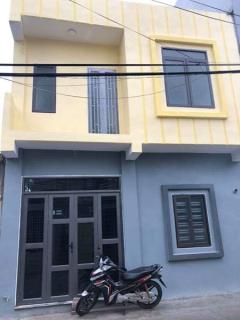Bán nhà 2.5 tầng cuối đường Nguyễn Văn Cừ Đồng Cát ngõ 6m ô tô đi lại thoải mái.