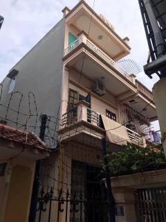 Bán nhà 3 tầng ngõ đường Trường Chinh hướng Đông Nam thành phố Nam Định